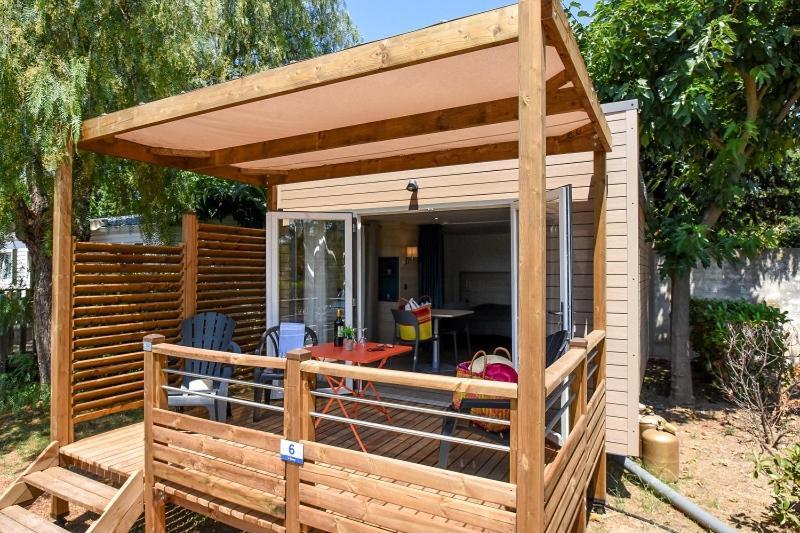 Camping Les Hautes Prairies Lourmarin Exterior foto